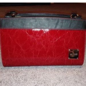 MICHE Claire Classic Shell